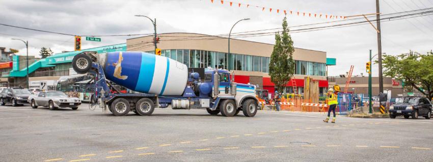 Cement truck stops in an intersection