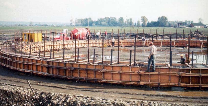 Construction on the Tilbury LNG facility
